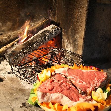 Hotel Ristorante Il Pino Chiusi Zewnętrze zdjęcie