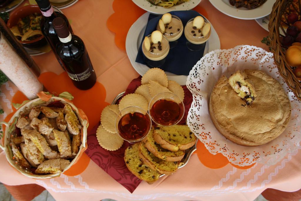 Hotel Ristorante Il Pino Chiusi Zewnętrze zdjęcie