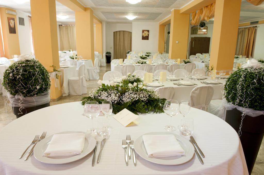 Hotel Ristorante Il Pino Chiusi Zewnętrze zdjęcie